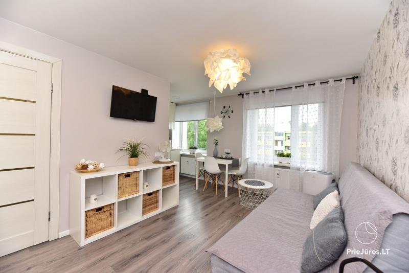 Jasne, odnowione 2-pokojowe apartamenty nad morzem