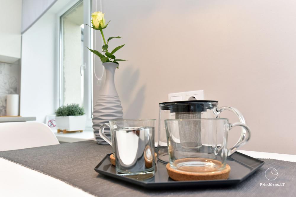 Bright, renovated 2-room apartments by the sea
