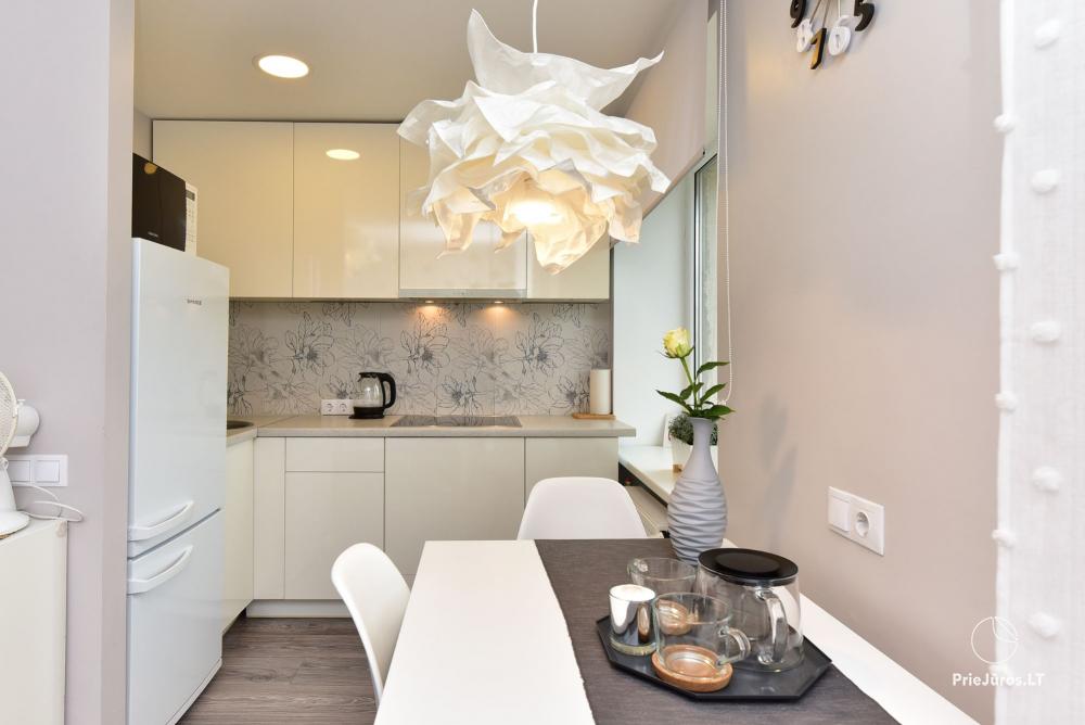 Bright, renovated 2-room apartments by the sea