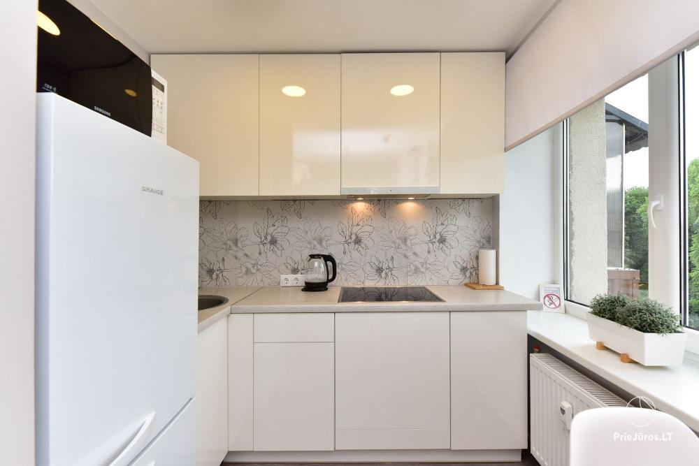 Bright, renovated 2-room apartments by the sea