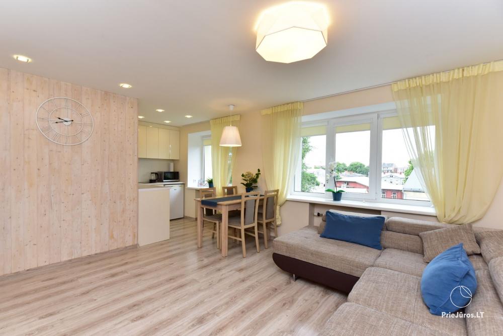 Bright, renovated 2-room apartments by the sea