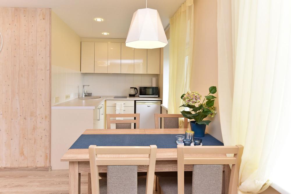 Bright, renovated 2-room apartments by the sea