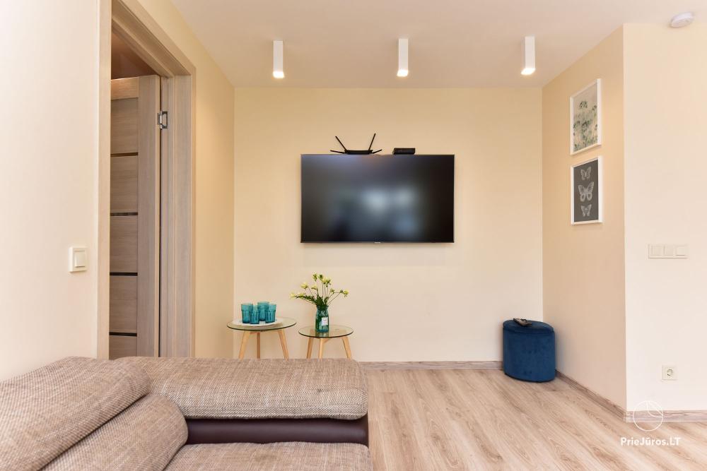 Bright, renovated 2-room apartments by the sea
