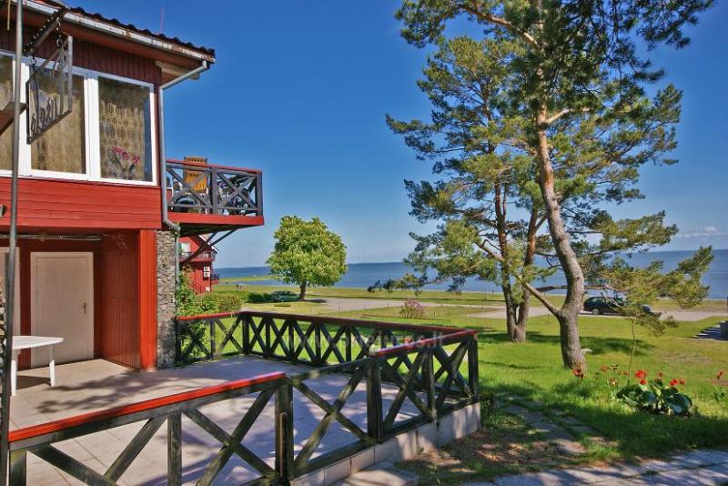 Triple rooms for rent in Nida on the shore of Curonian lagoon Pusele