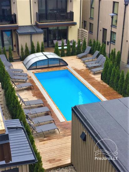 Kontininku apartment with pool near the forest in Kunigiskiai