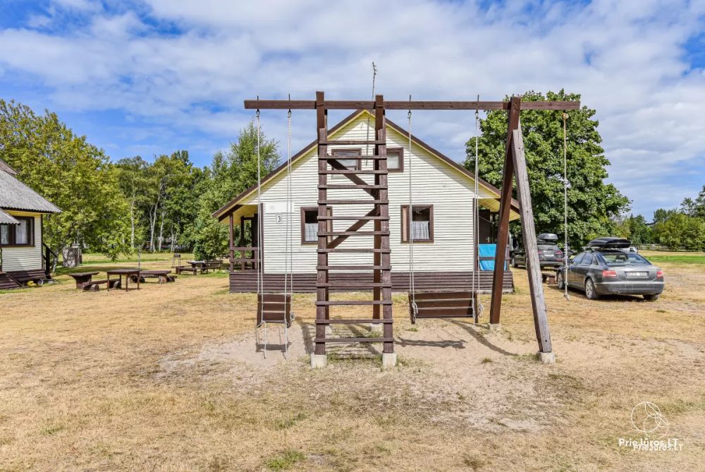 Relaxation in Papė, 90 m to the sea, from 15 euro/person. Gamtosoaze.lt - cabins, rooms, apartments