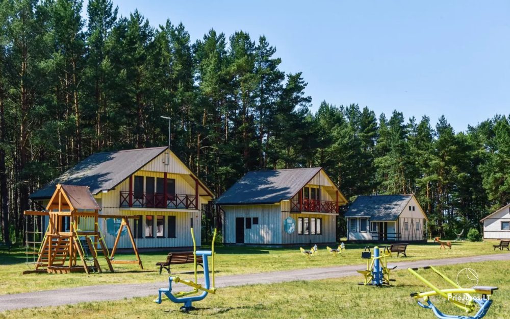 Relaxation in Papė, 90 m to the sea, from 15 euro/person. Gamtosoaze.lt - cabins, rooms, apartments