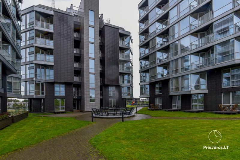 Neue Einzimmerwohnung mit Terrasse zu vermieten in Sventoji