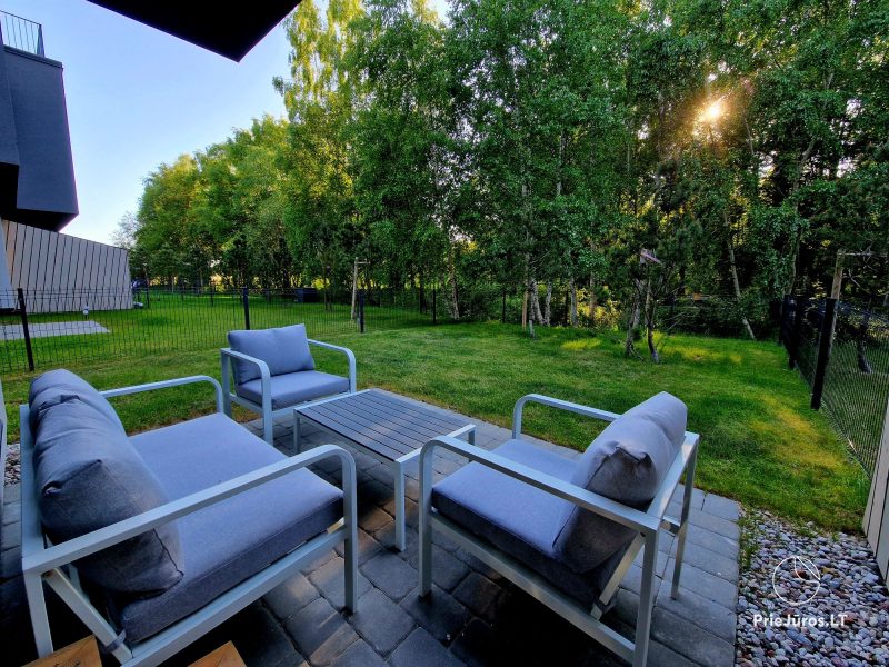 Sula Home - Mano jūra 2, Kunigiškiai – apartments on the ground floor with a fenced yard, complex with pool