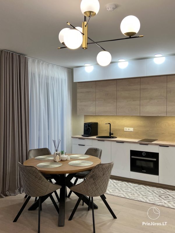 Neue Wohnungen zur Miete in Juodkrante mit privatem Parkplatz