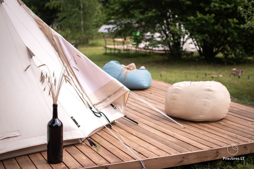 Camping-glamping and holiday cottage Fluffy Horns