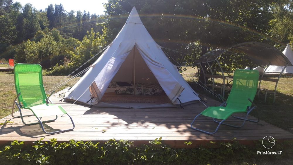 Camping-glamping and holiday cottage Fluffy Horns