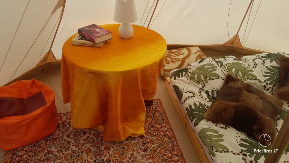 Camping-glamping and holiday cottage Fluffy Horns