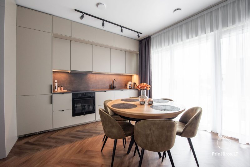 New Vaivorykstes Tako apartment in Kunigiskiai