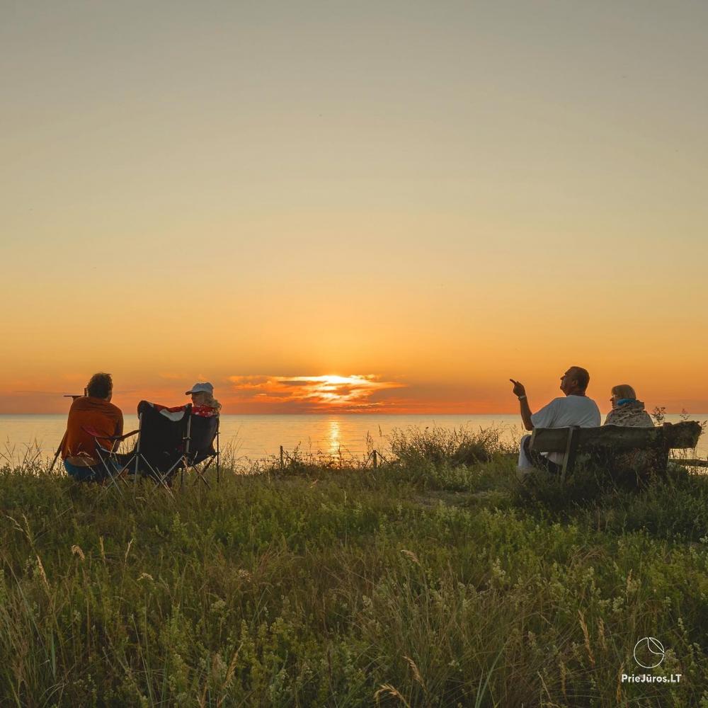 Camping „Kalēji” - domy kempingowe, namioty i przyczepy kempingowe nad morzem - 1