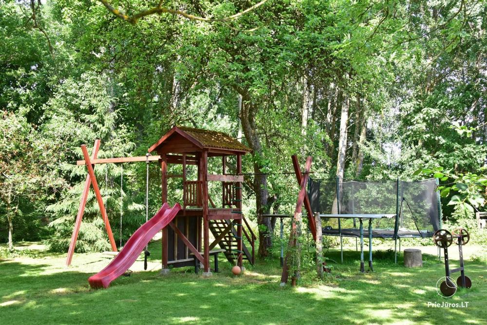 Camping Kalēji und Ferienhäuser zur Miete in Liepoja