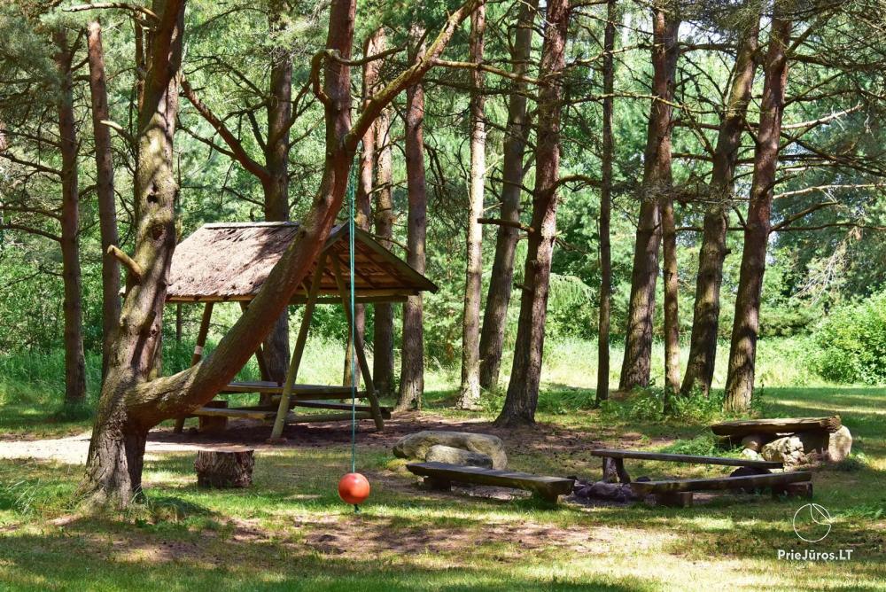 Camping Kalēji und Ferienhäuser zur Miete in Liepoja