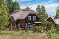 Apartments in guest house "Jurgi" in Pape 200 to the sea, 300 m to the lake