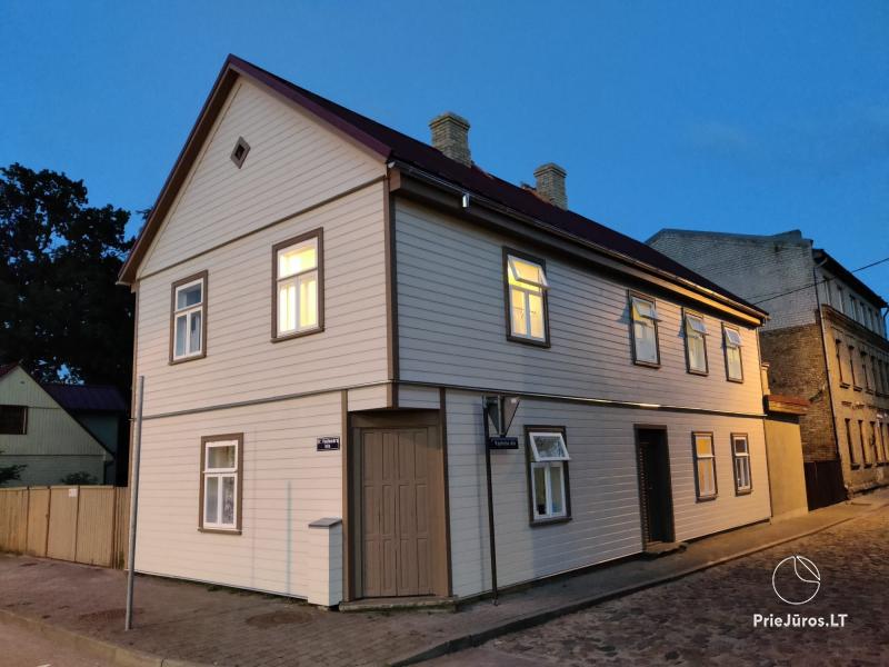 Ferienhäuser zu mieten in Ventspils mit Terrasse, 400 m vom Meer!