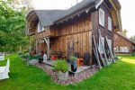 Haus Nr. 1. Apartments mit separaten Eingängen, Terrassen, Gartenmöbeln, Küchen - 1