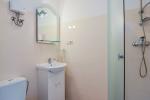 Standard double rooms with refrigerators, electric stoves, showers and WC - 4